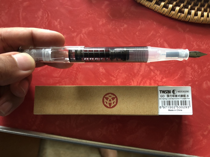 File:TWSBI-Go-Graphite-Broad.jpeg